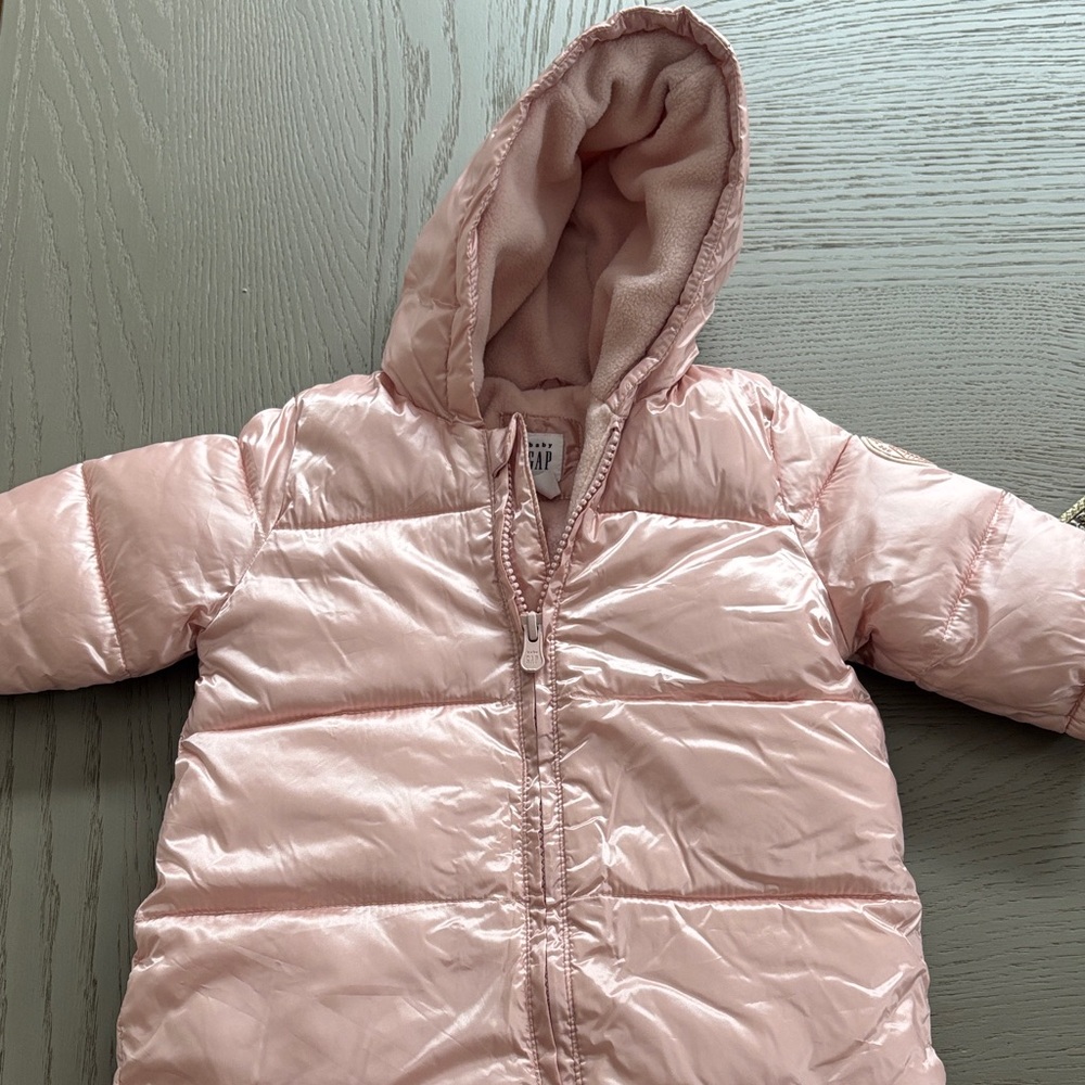 GAP Pink Puffer Jacket for Kids